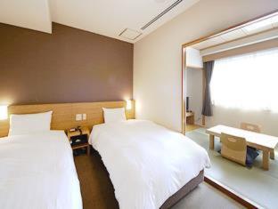 Dormy Inn Express Sendai Hirose Dori Room photo